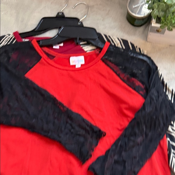 LuLaRoe “Randy” raglan Tops - Picture 4 of 7